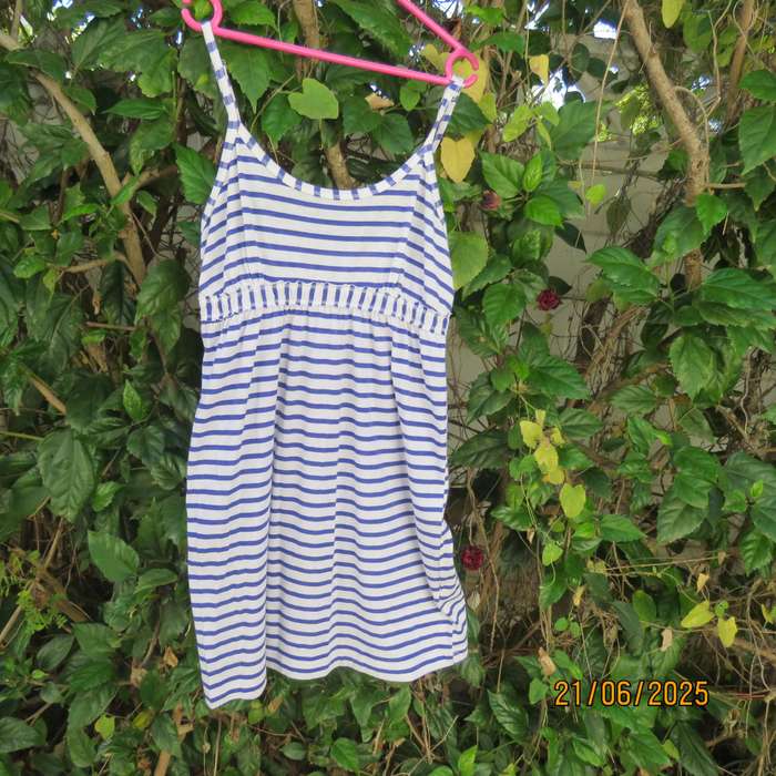BLUE Chic adjustable strappy dress for 8 to 10yr old girl. Blue-white horizontal stripes.
