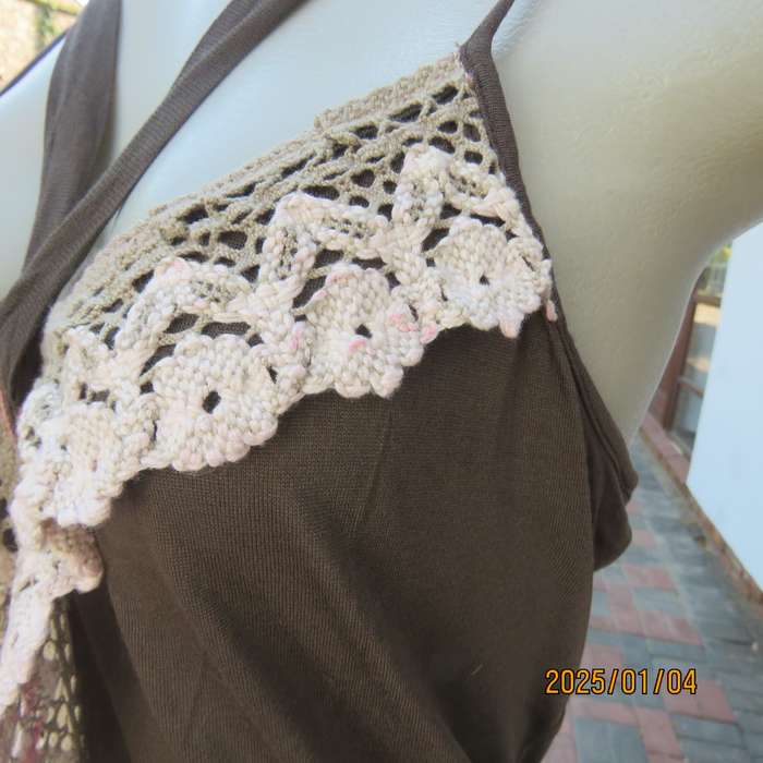 RED MOON uniquely styled brown strappy-halter neck top. Cream cotton frill all around. Size 38-40.