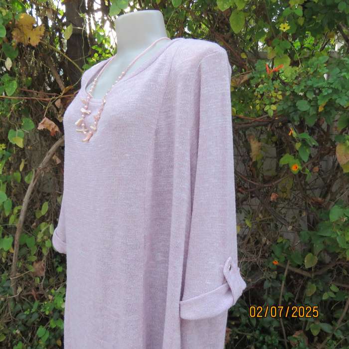 DONNA CLAIRE perfume pink poly-rayon-lurex stretch slip over knitted top. Size 50