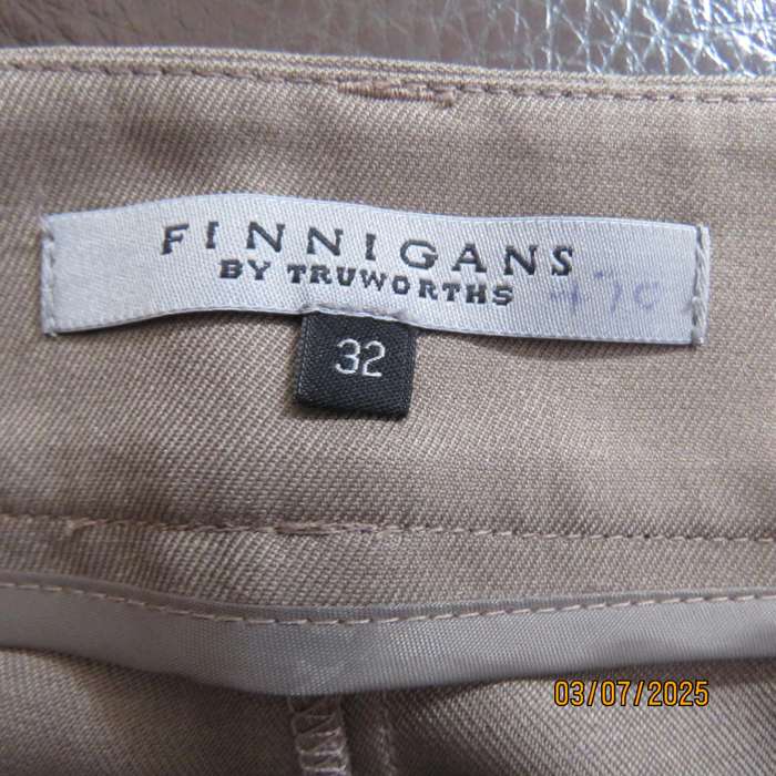 FINNEGANS light brown dress pants size 32. Straight legs. Hight quality