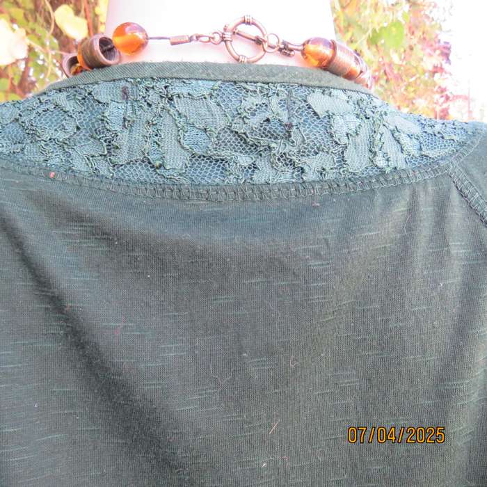 Hunters green long sleeve slip over polycotton stretch top. Lace-button decor. Size 40
