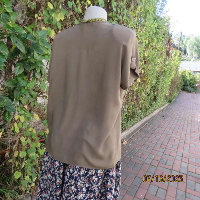 O R cool 100% viscose olive green V neck button down top size 40.