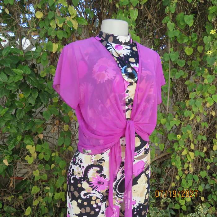 LIZZI'S violet sheer stretch polyester bolero size 38. Capped sleeves. Long front points to tie