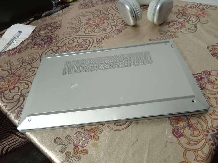 Hp 15 i5 13th gen 256ssd 8gb ram