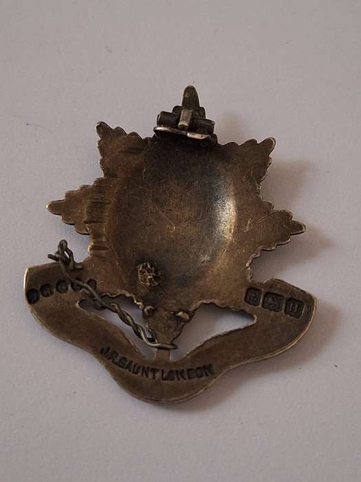 Hallmarked and enamelled Old Coldstreamers Association badge