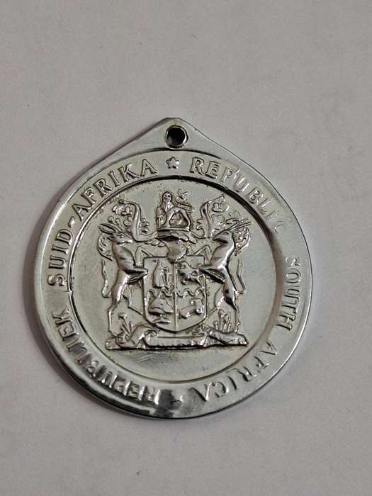 Formation of RSA medal