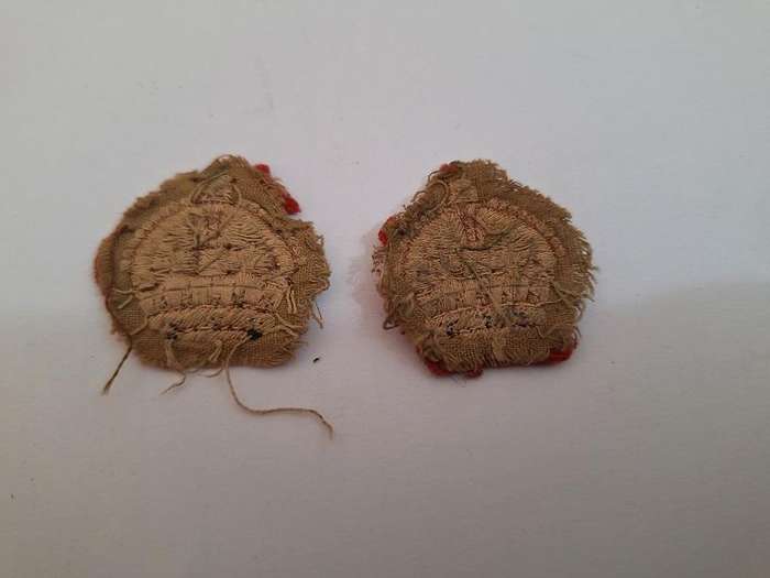 Kings crown military pips