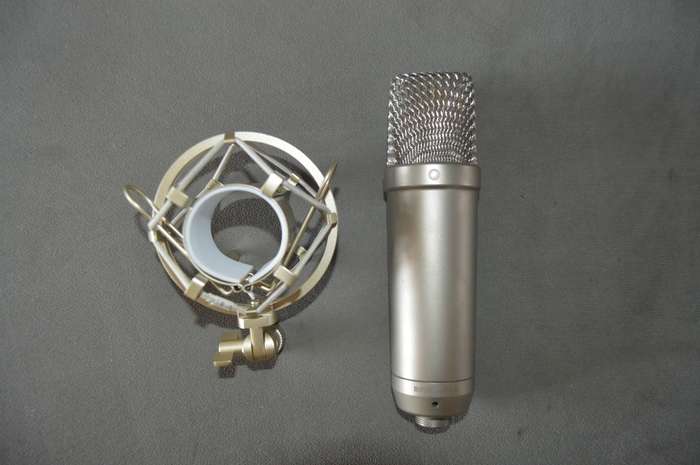 Rode NT1-A Condenser Microphone with Shock Mount & XLR Cable (Pre Owned)