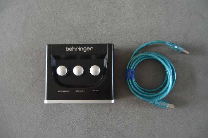 Behringer U-Phoria UM2 USB Audio Interface (Pre-Owned)