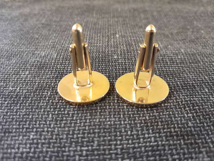 Vintage BOAC cuff links (British Overseas Airways Corporation) Windsor Made in England