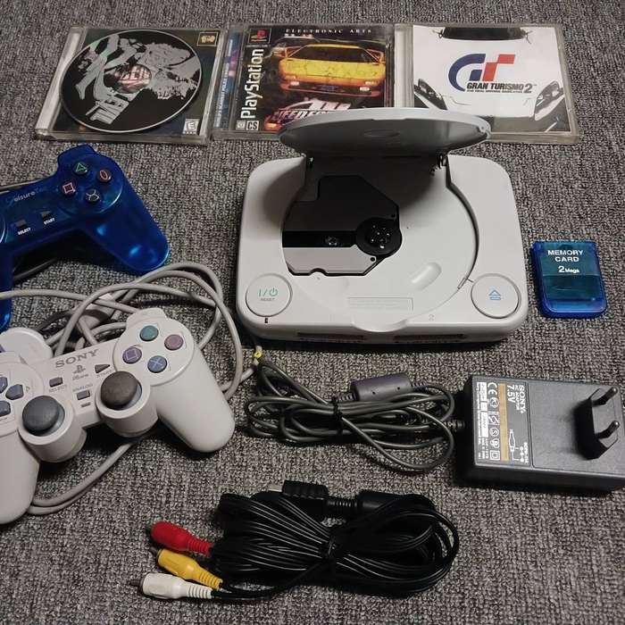 Sony PlayStation PS One Console Bundle