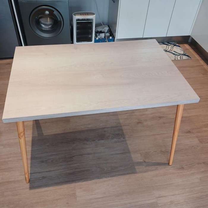 Dining Table 4 seater