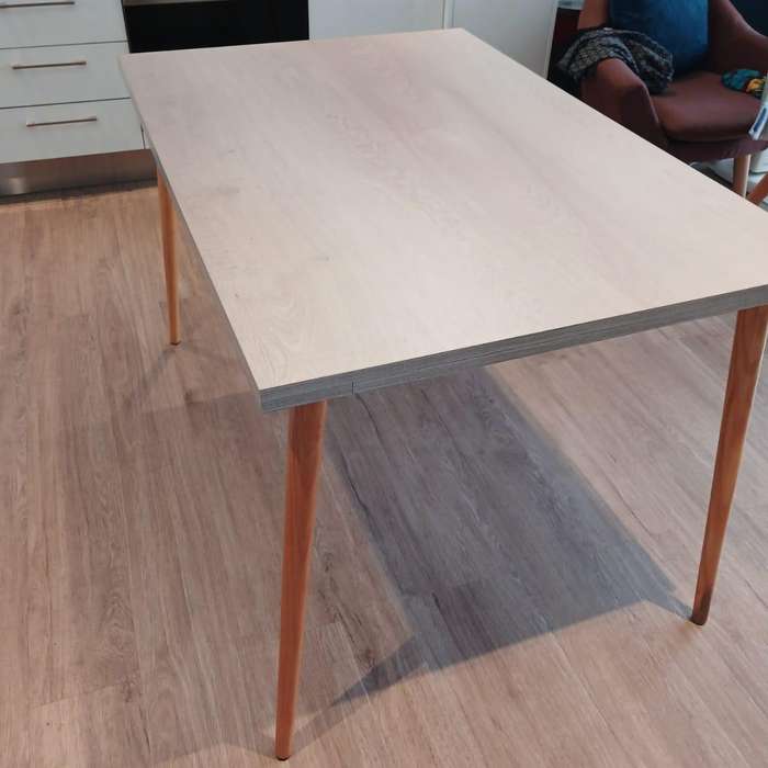 Dining Table 4 seater