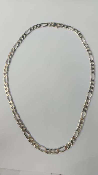 55cm x 7mm Sterling Silver Figaro Chain necklace 25.8gram