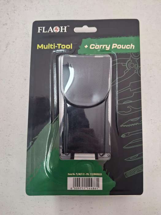 FLASH STAINLESS STEEL MULTI-TOOL