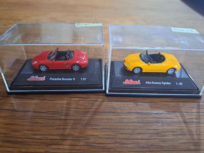 Model cars & trucks