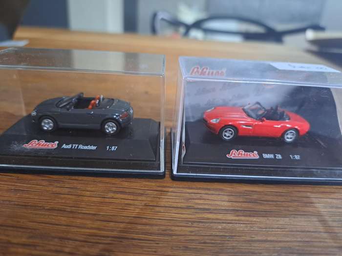 Model cars & trucks