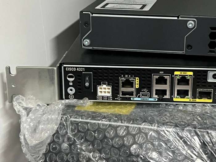 Cisco ISR4321 Router