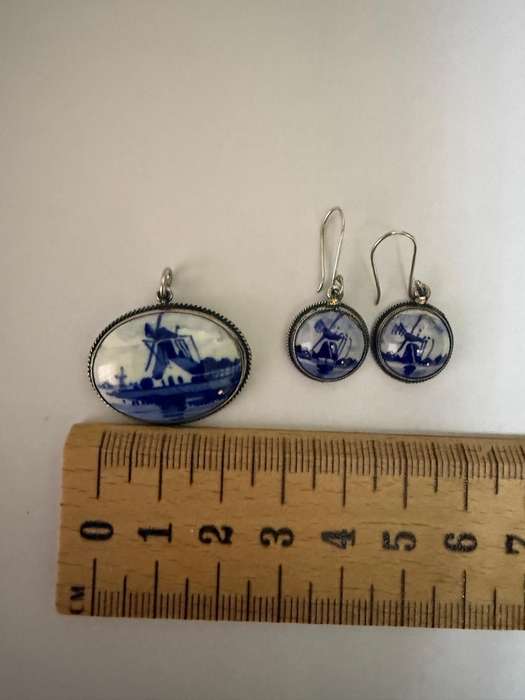 Sterling silver vintage delft set