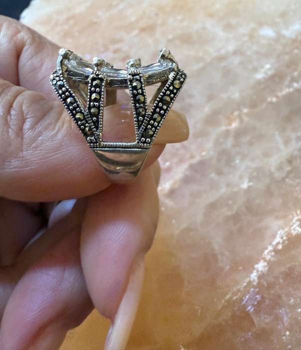 Sterling silver vintage ring
