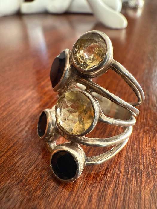 Sterling silver onyx & citrine ring