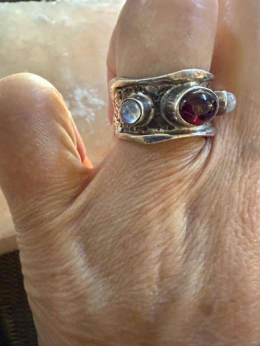 Sterling silver moonstone & Red stone ring