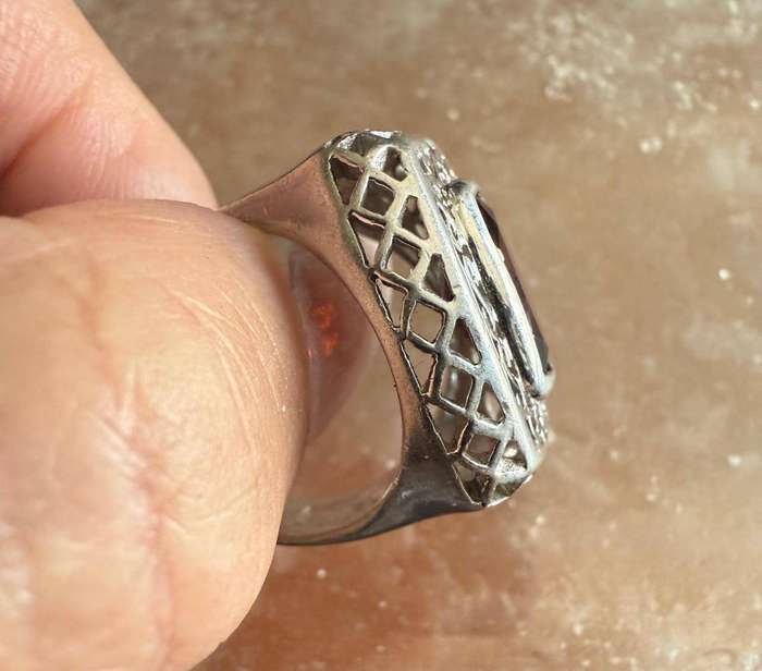 Sterling silver red stone ring