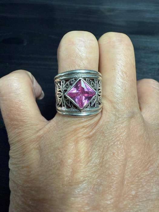Sterling silver pink stone ring