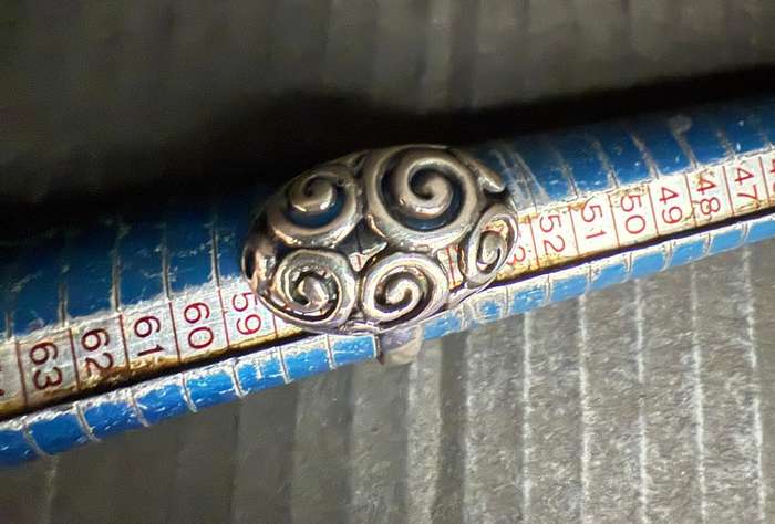 Sterling silver pattern ring