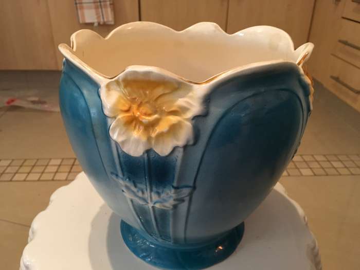 Beautiful Art Nouveau large Vase/Jardiniere