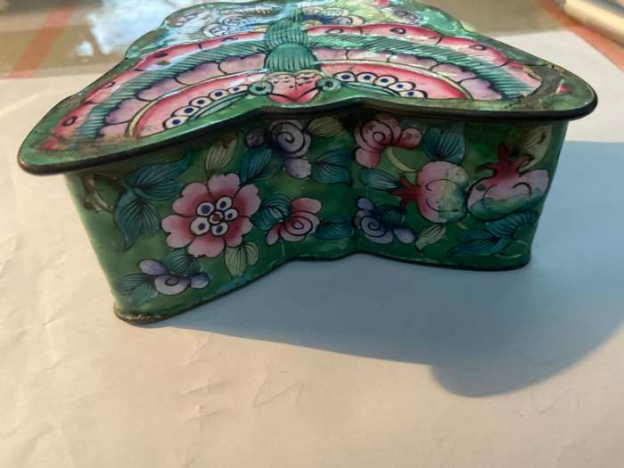 A vintage cloisonné Chinese trinket box in the form of a butterfly