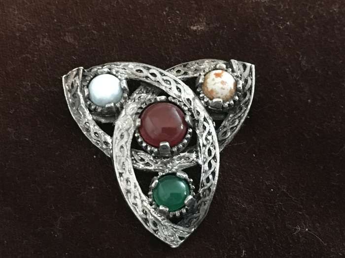 Vintage Celtic Knot Brooch Signed Jacobite