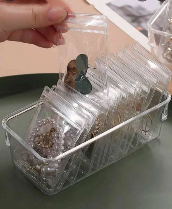 Clear Jewellery Storage Box with 20 x Antioxidation Ziplock Pouches