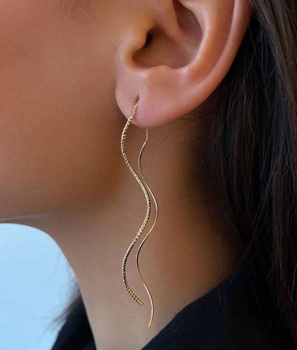 Gold Wave Thread-Through Featherlite Earrings