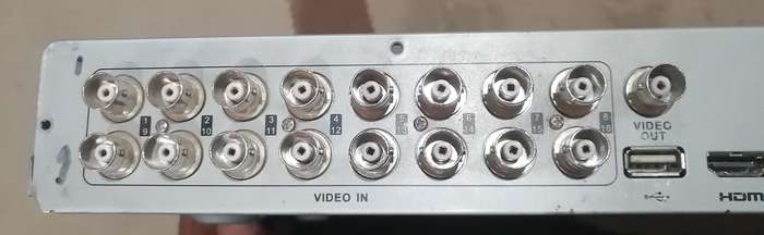 16 Channel Hikvision DVR DS-7216HWI-E2