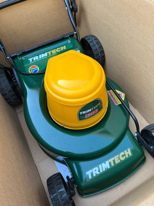 Lawnmower - Trimtech 2200W Electric