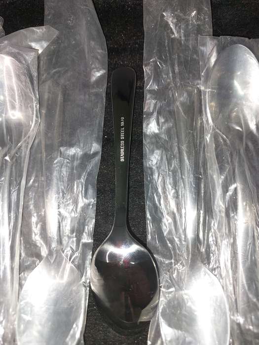 A COLLECTION OF 12 STAINLESS STEEL TEASPOONS VIRTUALLY BRAND NEW