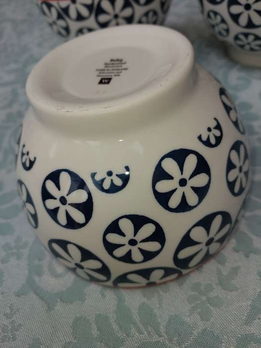 A SET OF 3 CEREAL BOWLS BY WOOLWORTHS