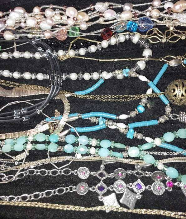 A JOBLOT COLLECTION COSTUME NECKLACES