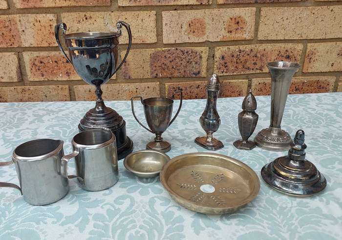 A JOBLOT MIXED KITCHENALIA