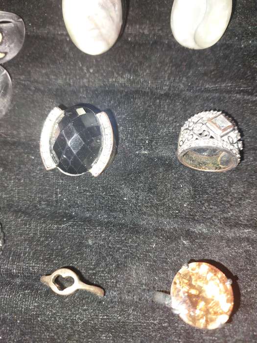 A BULK JOBLOT COLLECTION DRESS RINGS