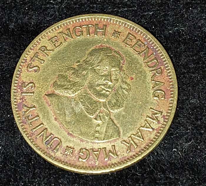 A COLLECTION OF RARE SOUTH AFRICAN ANTIQUE COINS