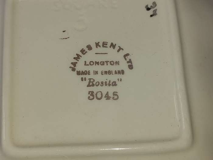 A JAME KENT LTD LONGTON ROSITA 3045 SQUARE PLATE AND AN IMPERIAL IMARI JAPANESE PLAGUE