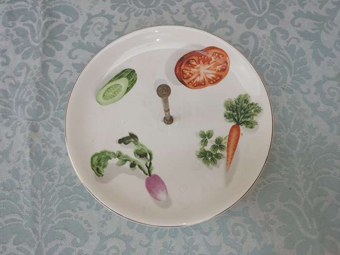 A VINTAGE GENUINE IRONSTONE WARE MADE IN CHINA FRUIT STAND