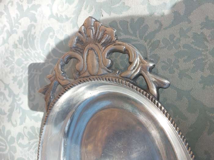 A VINTAGE ART DECOR PEWTAL MADE IN MEXICO SERVING PLATTER