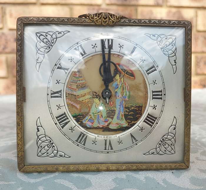 AN ANTIQUE JAPANESE GEISHA GIRLS THEME CLOCK