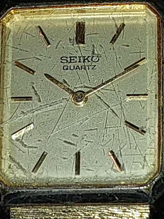 A VINTAGE COLLECTION QUALITY LADIES WATCHES SOLD AS IS NOT TESTED