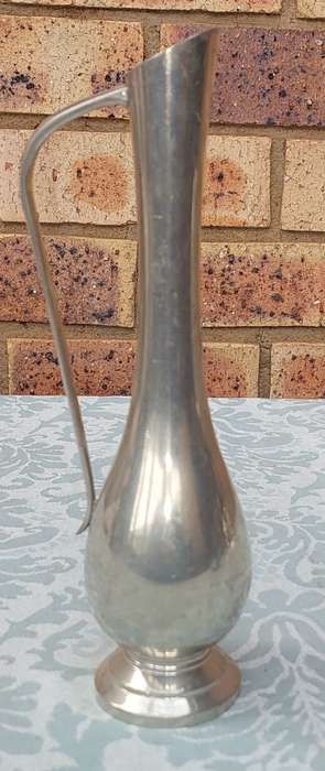 Vintage Les Etains Paris France Manoir Titre Legal Pewter Bud Vase 24 cms sold as is
