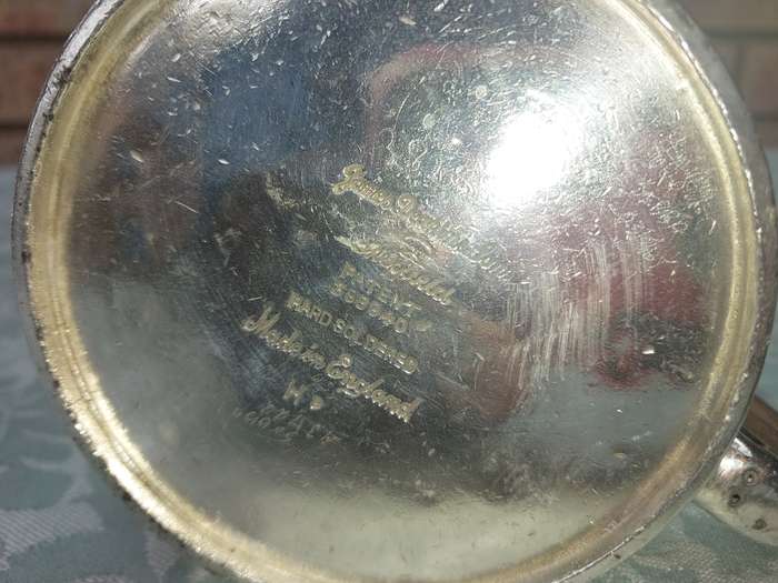 A COLLECTION OF VINTAGE SOUTH AFRICAN RAILWAY UTENSILS SOLD AS IS
