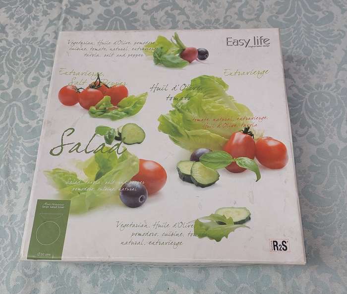 AN ART DECOR MEDITERAINEAN SALAD PLATTER SOLD AS IS